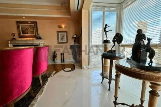 Imagem Imperdível! Apartamento de alto padrão com 4 suítes e 5 vagas no Jardim Europa, São Paulo-SP - 465m² de puro requinte.