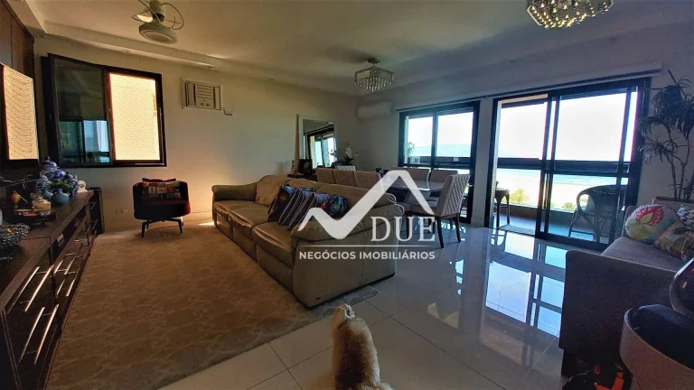 Imagem Apartamento com 2 suítes e frente total para o mar à venda, 160 m² por R$ 2.150.000 - Pompéia - Santos/SP