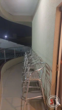 Imagem Sobrado com 300m2 e piscina Zona Sul
