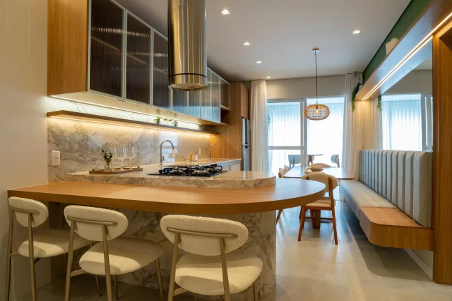 Imagem Apartamento na planta, pé na areia, com 2 dormitórios sendo 1 suíte e 1 vaga na praia de Tabuleiro BV