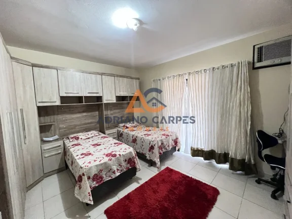 Imagem ALUGUEL ANUAL - Casa com 3 quartos sendo 1 suíte, mobiliada, sacada com churrasqueira, muito bem localizada na Praia de Gravatá em Navegantes- SC