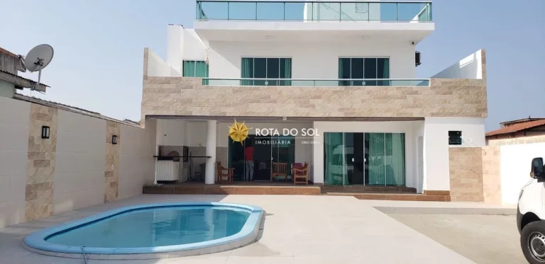 Casa vista mar 3 quartos Praia Canto Grande Bombinhas SC