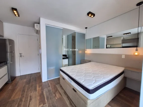 Imagem Studio de luxo à venda na Vila Olímpia, São Paulo-SP: 1 quarto, 1 suíte, 1 sala, 1 banheiro, 1 vaga, 25m². Venha conferir!