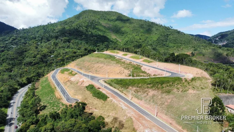 Imagem Terreno à venda, 231 m² por R$ 200.000,00 - Ermitage - Teresópolis/RJ