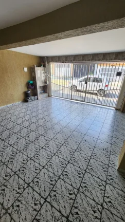 Imagem Linda casa totalmente reformada à venda. Ao lado do Parque Regional da Criança!
