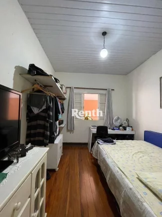Imagem Casa com 3 dormitórios à venda, R$ 550.000 - Centro - Rio Claro/SP
