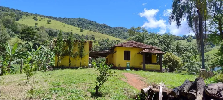 CHACARA 12.000 MTS - BAIRRO ANHUMAS - ITAJUBÁ - MG