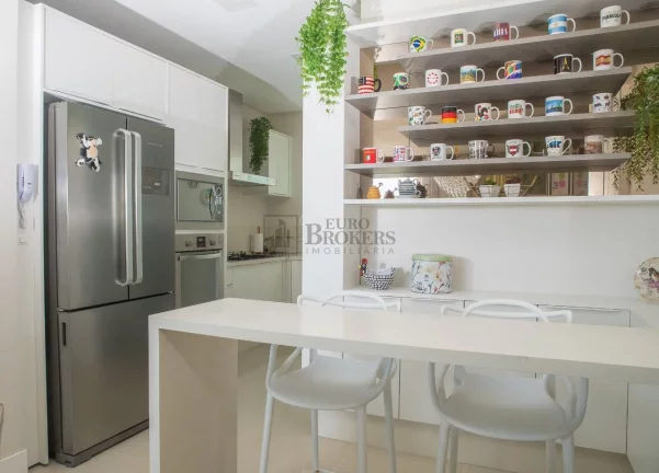 Imagem Apartamento Vista Mar com 4 dormitórios à venda no Centro de Balneário Camboriú/
