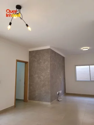 Imagem Casa em Condomínio no Alto do Vale: 3 quartos, 1 suíte, 2 salas, 2 banheiros, 4 vagas de garagem - 156m². Condomínio Pereira Alvim. Quer Imóvel Negócios Imobiliários.