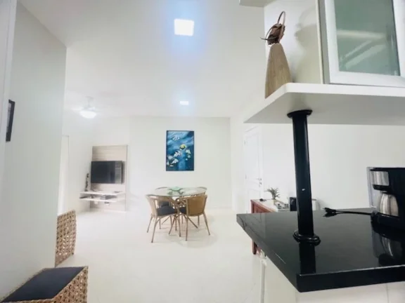 Imagem Apartamento à venda na Riviera de São Lourenço, no módulo 7: 3 quartos, 1 suíte, 2 salas, 2 vagas de garagem! Seu refúgio à beira-mar!