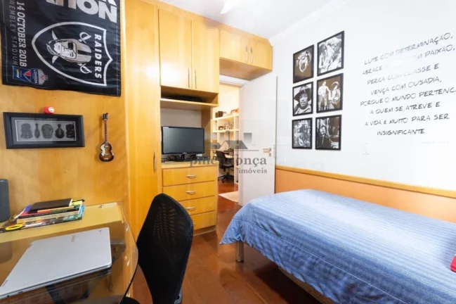 Imagem Apartamento em Perdizes com 166m², 4 quartos( 2 suI­tes) e 3 vagas