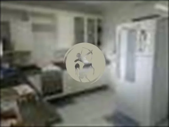 Imagem RARIDADE!!!! APARTAMENTO DE FRENTE EM PREDIO DE 5 ANDARES C/ELEVADOR PROXIMO A PRAIA COM GARAGEM FEC...