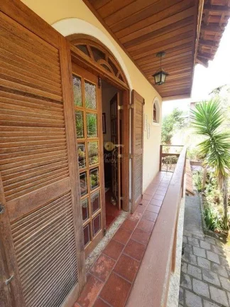 Imagem Casa para Venda em Teresópolis / RJ no bairro Albuquerque