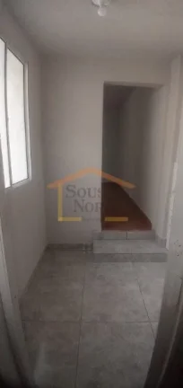 Imagem Terreno de 200m² (10x20) com 4 casas independentes.

Três delas com 1 dormitório, sala, cozinha, ...