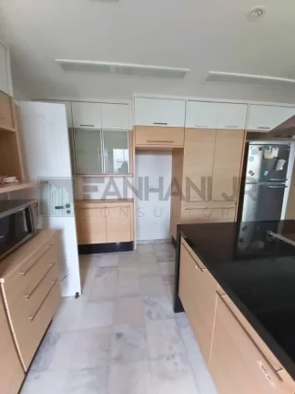 Imagem Apartamento à venda no Jardim Paulista, São Paulo-SP: 3 quartos, 1 suíte, 3 salas, 4 banheiros, 3 vagas, 330m². Imperdível!