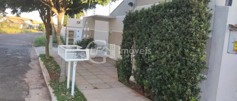 Imagem Casa em Condomínio à Venda em Campo Grande-MS, Bairro Carandá Bosque: 2 Quartos, 2 Suítes, 2 Salas e 112,27 m² de Área