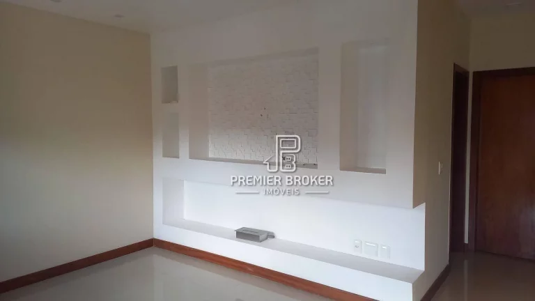 Imagem Casa à venda, 135 m² por R$ 680.000,00 - Bom Retiro - Teresópolis/RJ