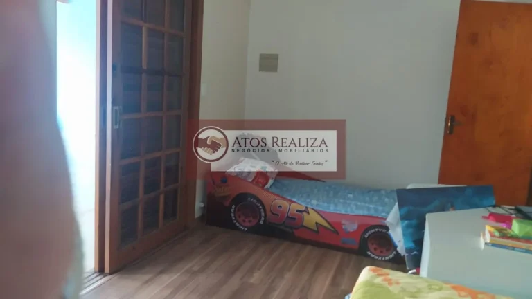Imagem Vendo Oportunidade no parque do terceiro lago. Vendo casa em condomínio parque terceiro lago, terreno de 504m², 180m² de área útil, 2 Dormitirios, sacada, 2 salas, 2 Banheiros, 3 vagas de garagem, canil e poço artesiano, valor de SUPER Oportunidade. R$ 65
