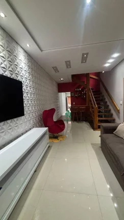Imagem Sobrado com 4 dormitórios à venda, 216 m² por R$ 901.000,00 - Jardim Adriana - Guarulhos/SP
