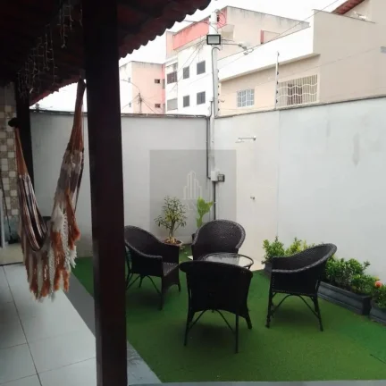 Imagem Casa para Venda em Parnamirim, Nova Parnamirim, 3 dormitórios, 1 suíte, 1 banheiro