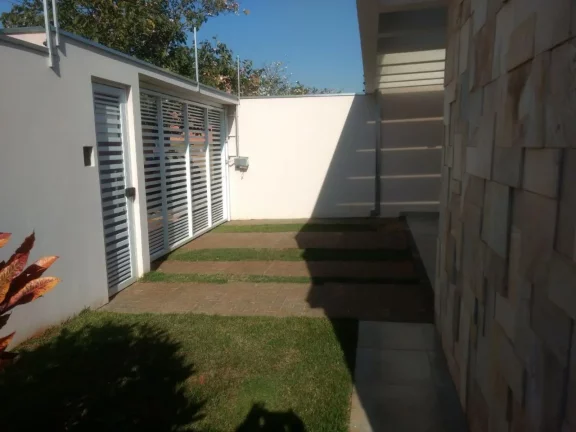 Imagem Casa Nova no Portal Ville Azaléia: Seu Novo Lar Aguarda Por Você!