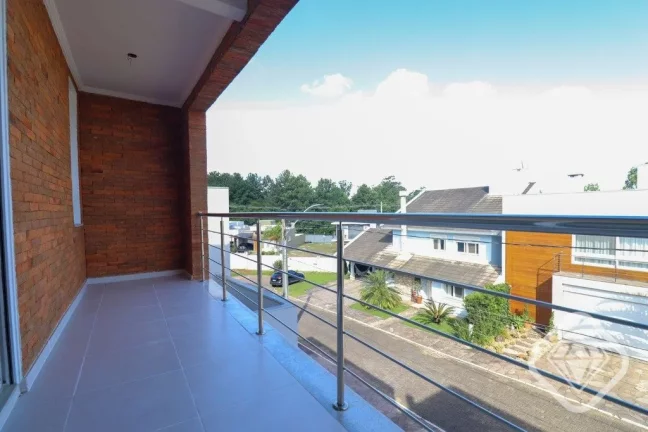 Imagem Casa em Condomínio Alto Padrão no Altos do Lago, Zona Sul de Porto Alegre

Brilhante Imóveis apre...