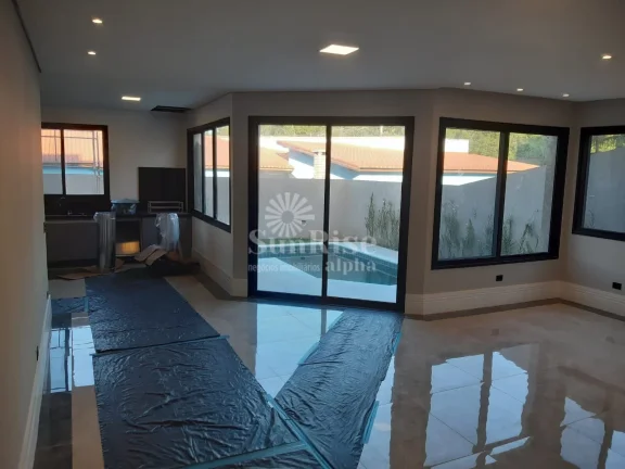 Imagem Casa à Venda Valville - Alphaville | 4 dorms - 200m² - R$2.400.000 | Santana de Parnaíba- SP