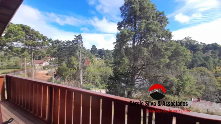 Imagem Casa a Venda na Região do Descansópolis em Campos do Jordão - SP