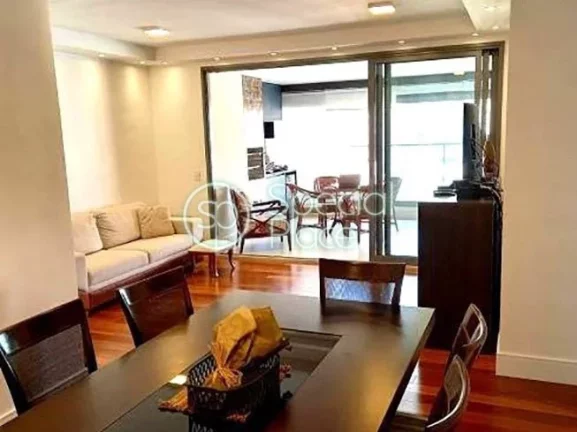 Imagem Ótimo apartamento com 115m² em Moema Pássaros Moderno, andar alto, muita luz natural Living com v...