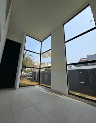 Imagem Casa À Venda em Condomínio Alphaville Zona Sul-Votorantim