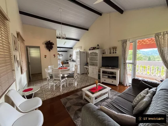 Imagem Linda Casa à venda em Mairiporã/SP - Condomínio Jardim 5 Lagos!