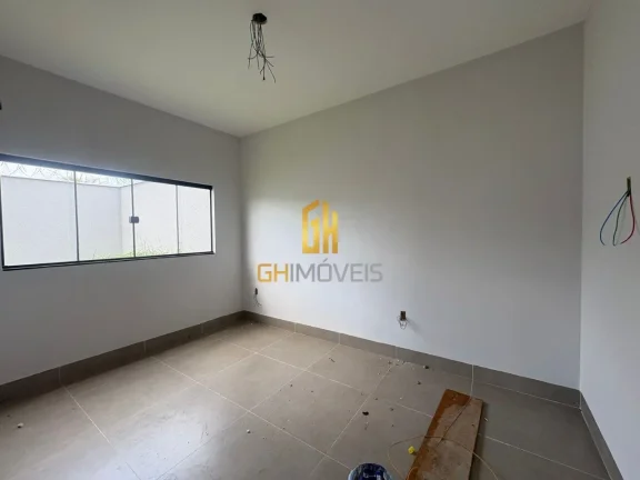 Imagem Casa 2 quartos, Veiga Jardim III, 405.000,00

A casa possui:

- Sala;
- 2 quartos, sendo 1 suite;
- ...