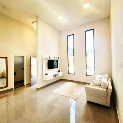 Imagem Casa térrea c/ piscina no condomínio Euroville 2