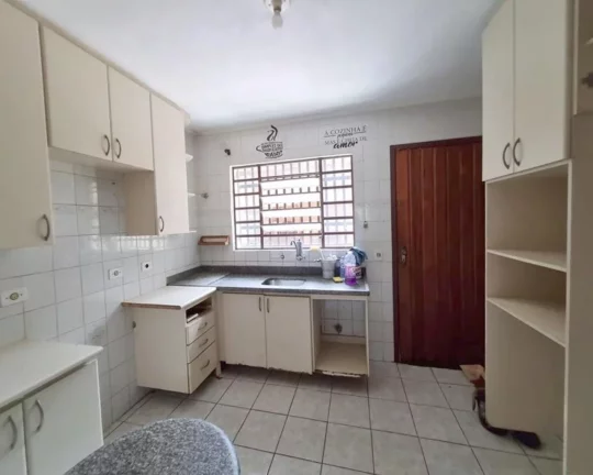 Imagem Casa estilo sobrado no jd Celeste com 110m² e 2 suites