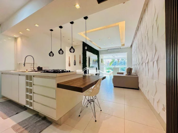 Imagem Aluguel anual na Riviera, Apartamento Pé na Areia, com 3 dormitórios 1 suíte, com 90m² de área útil, 2 vagas de garagem
