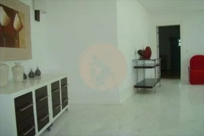 Imagem LINDA CASA EM CONDOMINIO FECHADO EM ALPHAVILLE A VENDA!