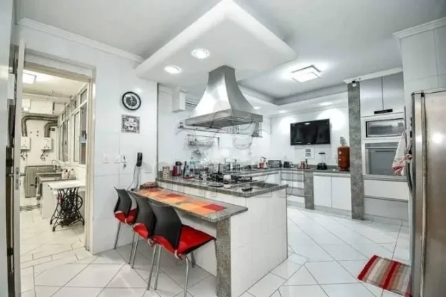 Imagem Botafogo – Avenida Pasteur | Residencial › Apartamento 4 quarto(s) à Venda