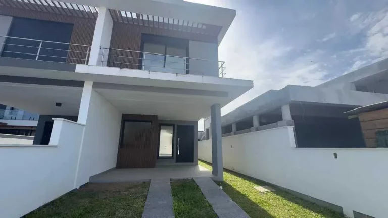 Imagem Casa com 3 suítes e 1 vaga garagem - Campeche | Florianópolis/SC