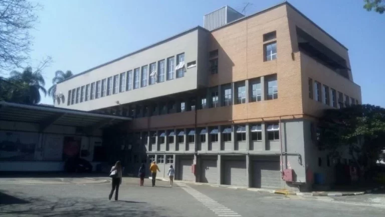 Imagem Galpão para alugar, 2149 m² por R$ 63.470/mês - Rudge Ramos - São Bernardo do Campo/SP