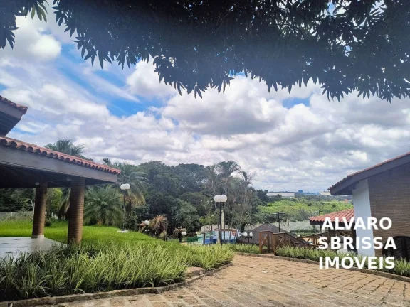 Imagem Linda chácara com 2 casas repleta armários e ar condicionado com Área Gourmet Premium com salão de jogos e piscina no Condomínio City Castelo em ItuSP