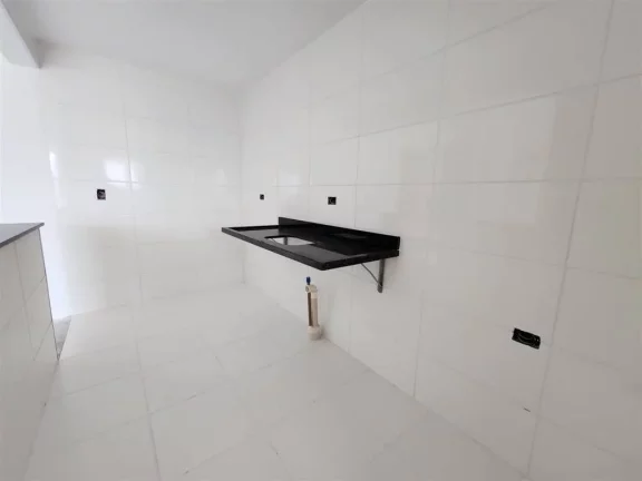 Imagem Apartamento à Venda em Vila Atlântica, Mongaguá - SP