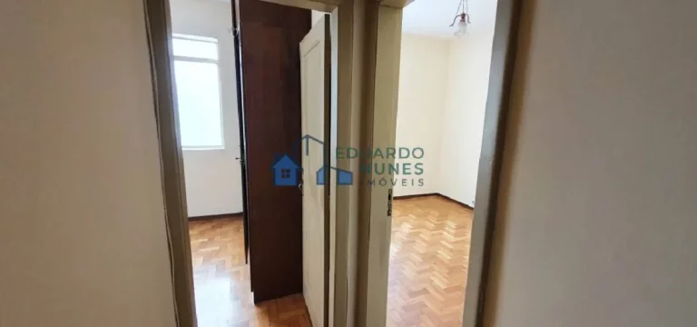 Imagem ÓTIMO APARTAMENTO NO CENTRO COM 03 QUARTOS