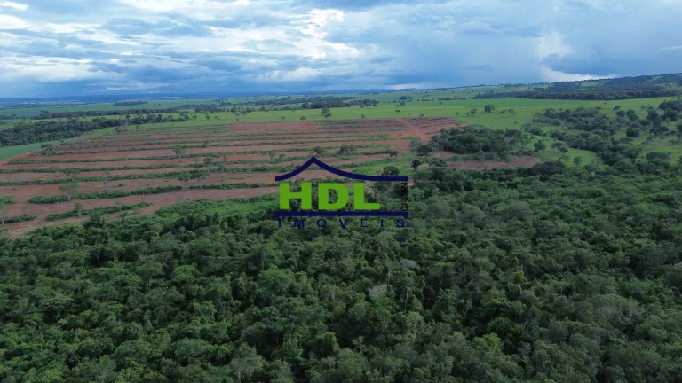 Imagem Fazenda 15 Alqs com Córrego no meio em Hidrolândia/Go