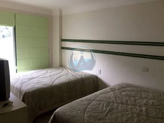 Imagem Luxuoso apartamento à venda em Ubatuba-SP, no bairro Praia Grande, com 5 quartos, 5 suítes, 1 sala, 7 banheiros, 4 vagas de garagem e 330m² de área.