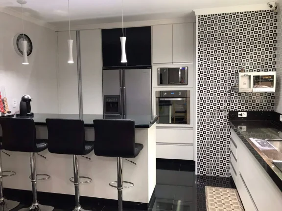 Imagem Alto Padrao 260 m² 3 DoSobrado rmitorios e 3 Vagas de Garagens