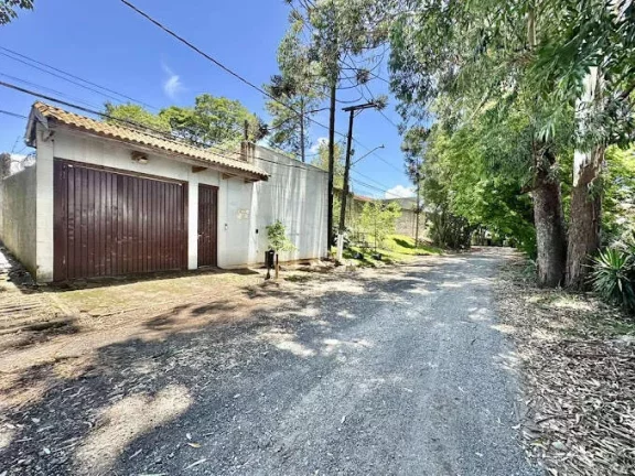 Imagem Cond. Vila Velha - Casa 80% TÉRREA, 3 suítes, lote 1.5 46m² plano!