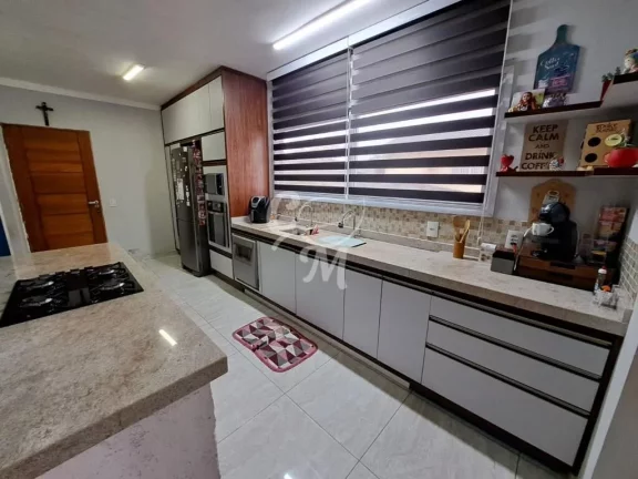 Imagem Casa com edícula em Condomínio Portal do Sol, Jundiaí