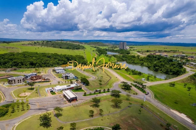 Imagem ÓTIMO LOTE COM 492 M² - LOTE DE ESQUINA