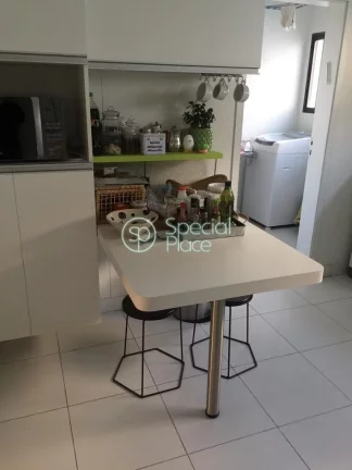 Imagem Linda cobertura duplex com 267m2, 3 dormitórios ( 3 suítes ) e 2 vagas na garagem. Excelente distr...