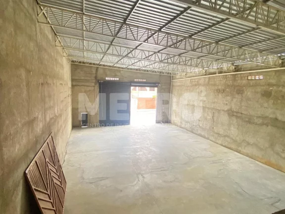 Imagem Galpão para locação 312m no KM2 com mezanino, 2 escritórios, PETROLINA - PE